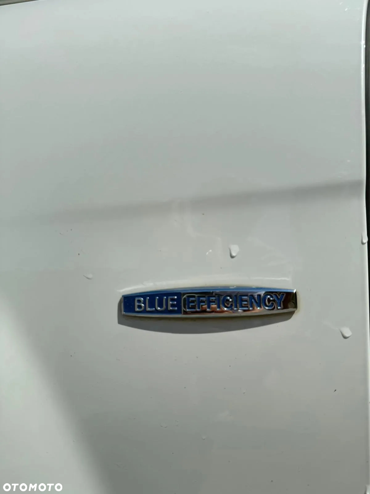 Mercedes-Benz Klasa C 180 T CGI Automatik BlueEFFICIENCY Avantgarde - 31