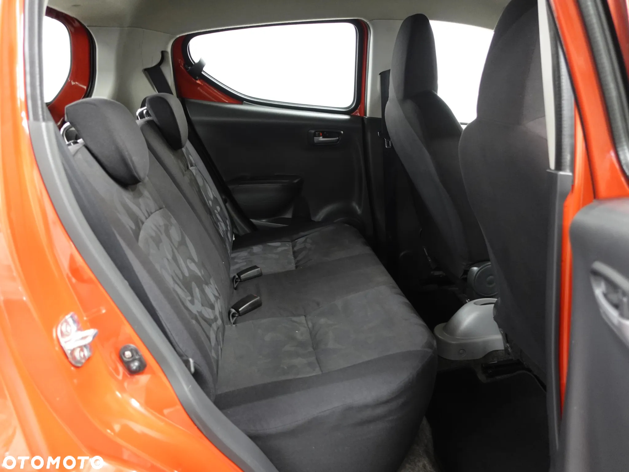 Suzuki Alto 1.0 Club - 29