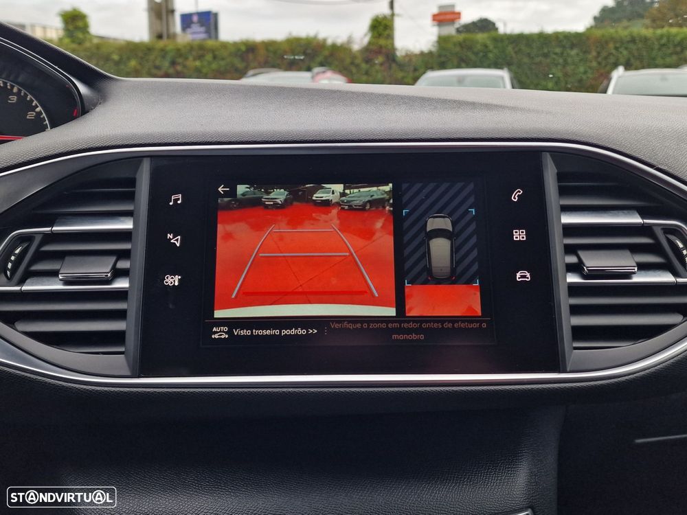 Peugeot 308 1.2 PureTech GT Line - 36