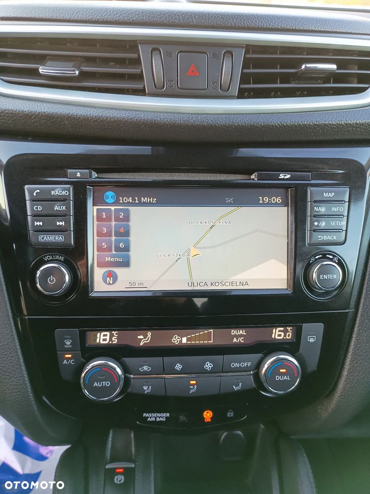 Nissan Qashqai 1.2 DIG-T N-Vision EU6 - 23