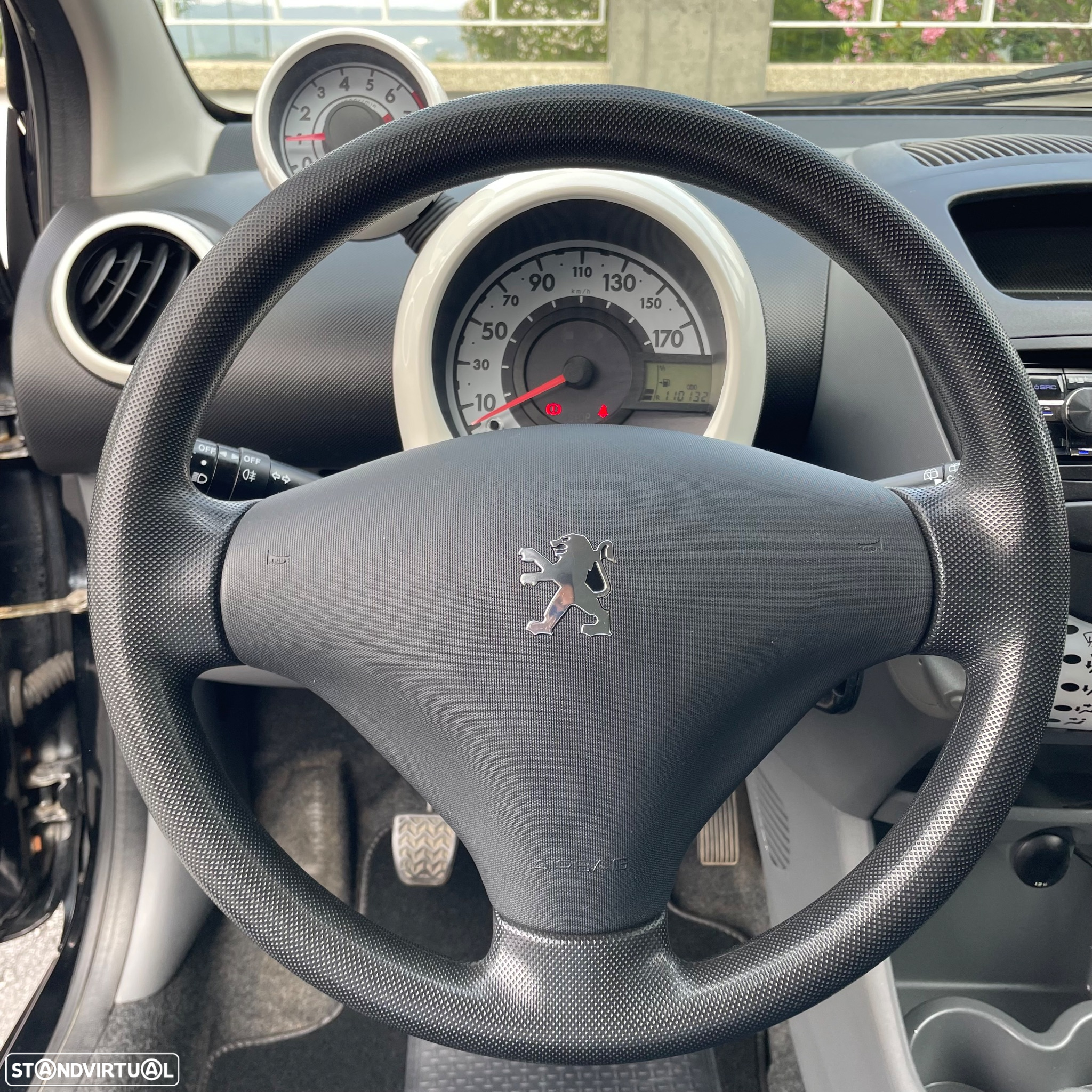 Peugeot 107 1.0 Urban - 13