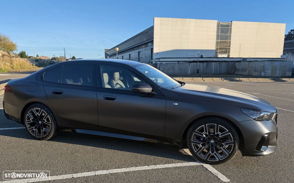 BMW 520 d Pack Desportivo M Pro - 7