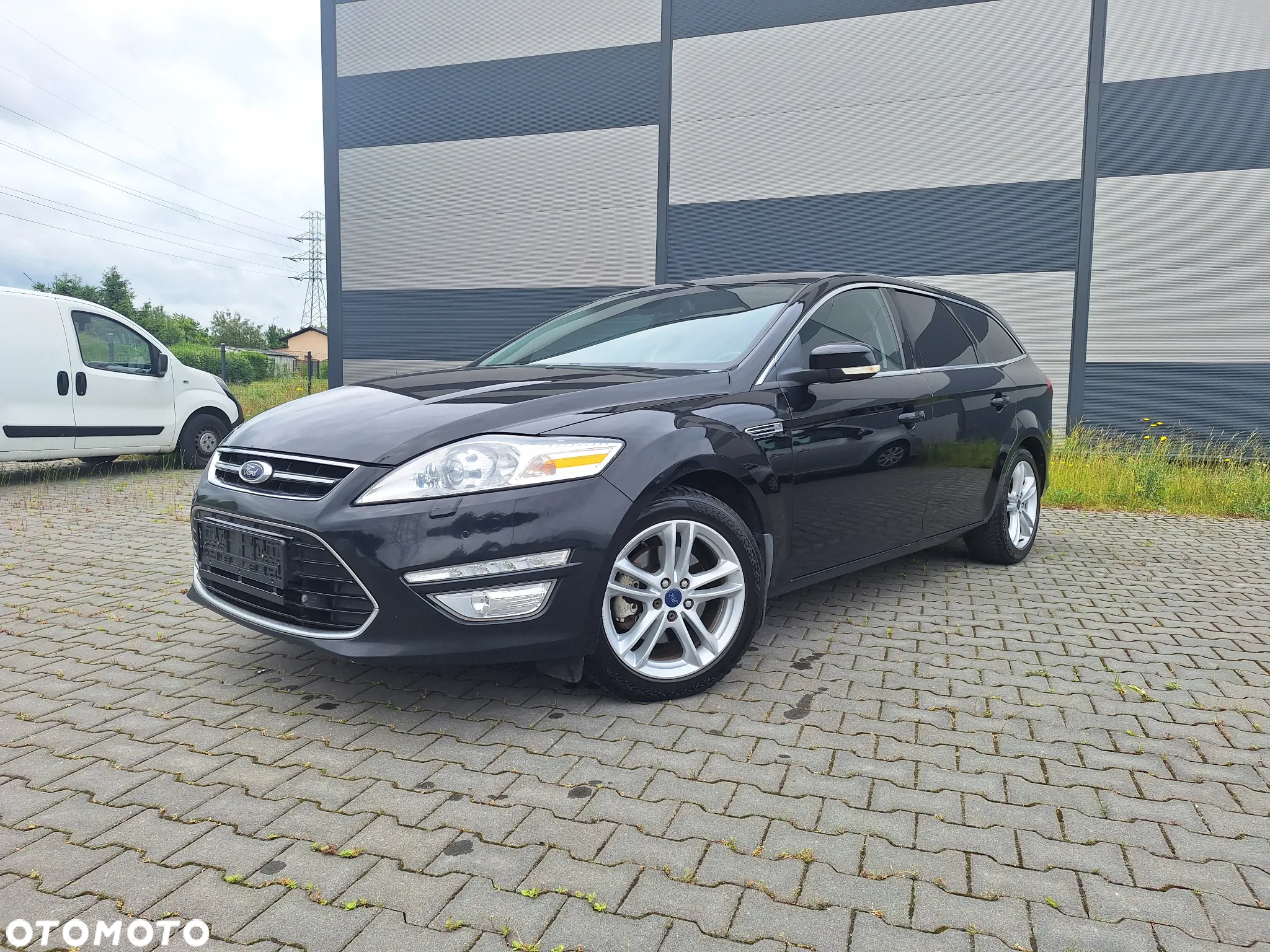 Ford Mondeo 2.0 TDCi Platinium X Plus (Titanium) - 2
