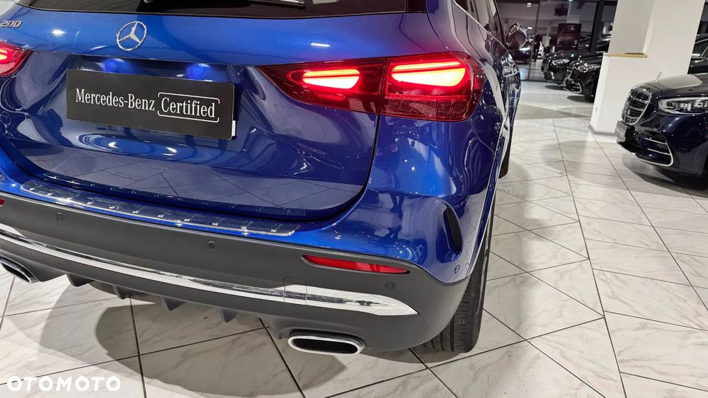 Mercedes-Benz GLA 200 AMG Line - 8