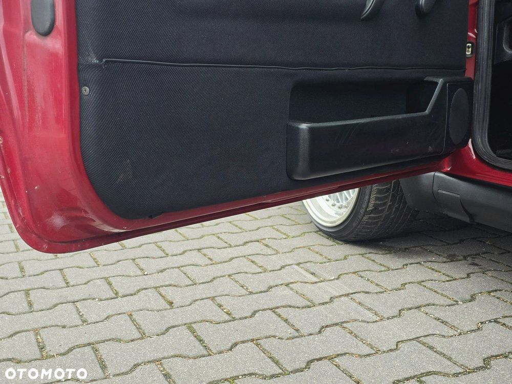 Volkswagen Jetta 1.3 GL - 34