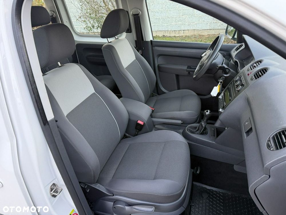 Volkswagen Caddy - 10