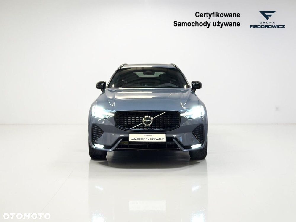 Volvo XC 60 B5 B AWD R-Design - 17