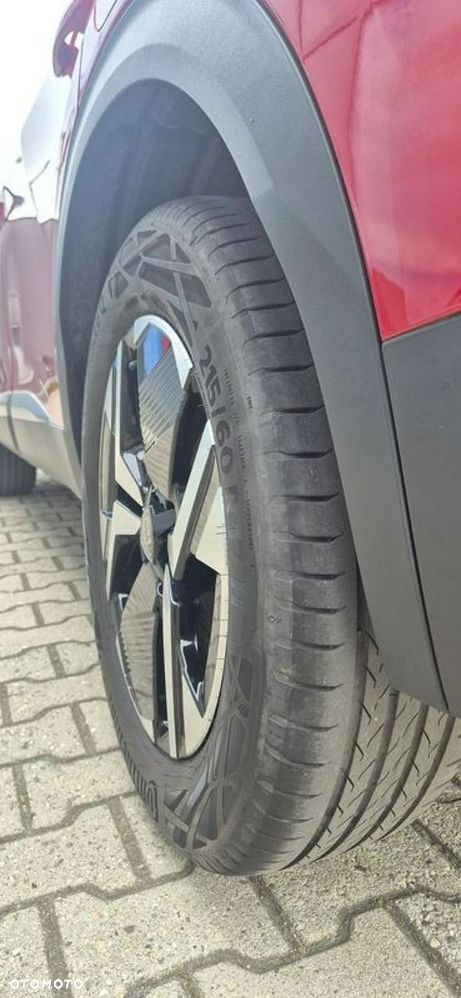 Peugeot 2008 PureTech 130 Allure S&S EAT8 - 33