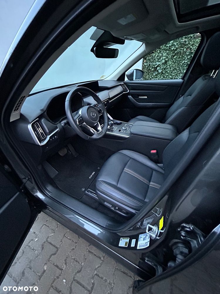 Mazda CX-90 - 11
