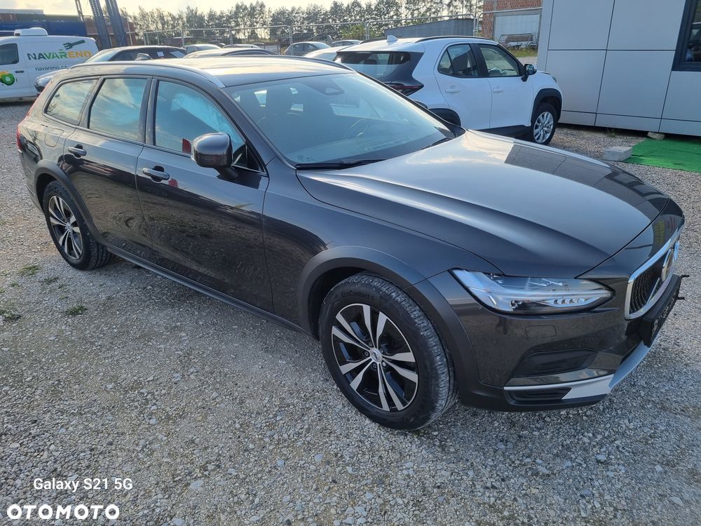 Volvo V90 Cross Country B4 D AWD Ultimate - 2