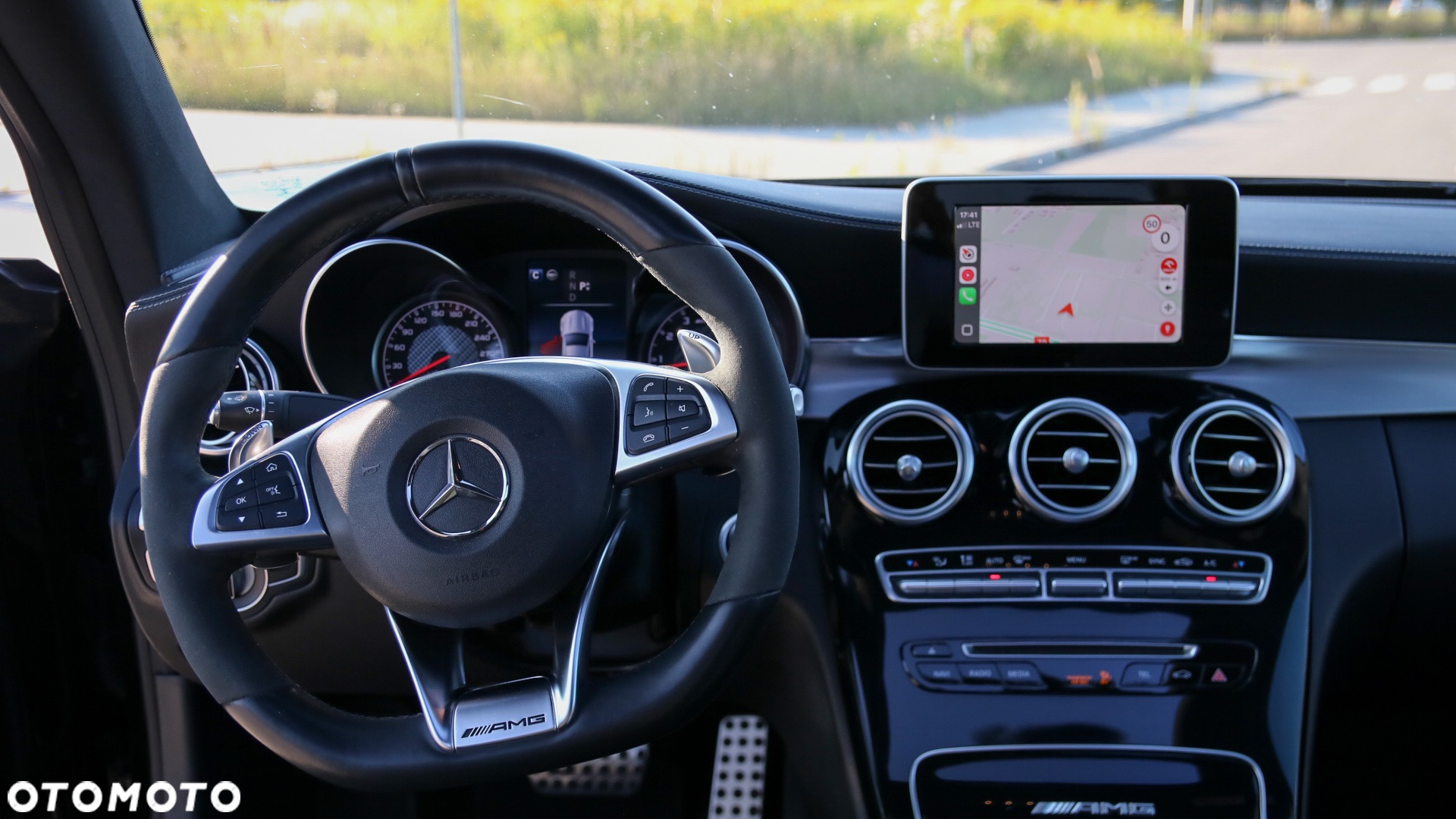 Mercedes-Benz Klasa C AMG 63 - 22