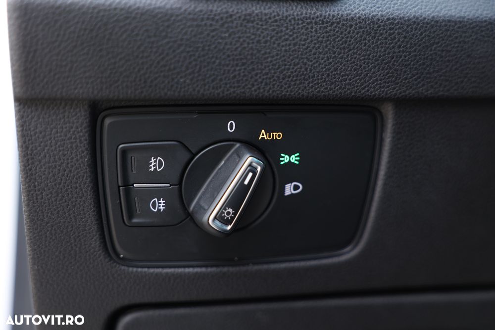 Volkswagen Passat - 29