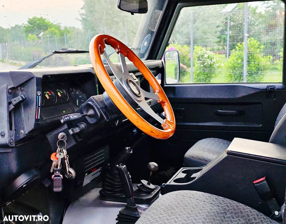 Land Rover Defender 110 Cab - 3