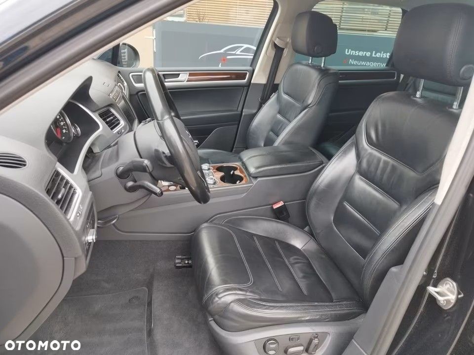 Volkswagen Touareg 3.0 Automatik Exclusive - 8