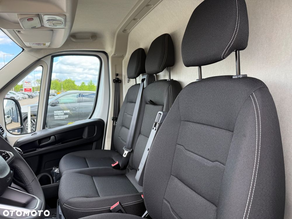 Peugeot Boxer Furgon L2H2 - 11