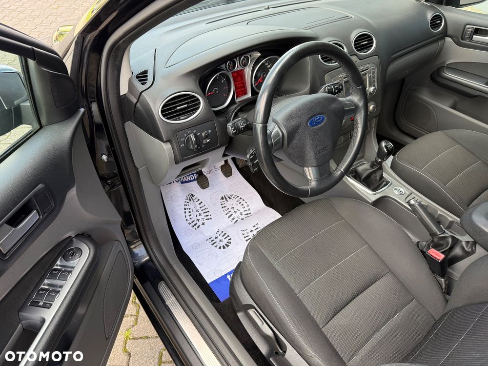 Ford Focus - 17