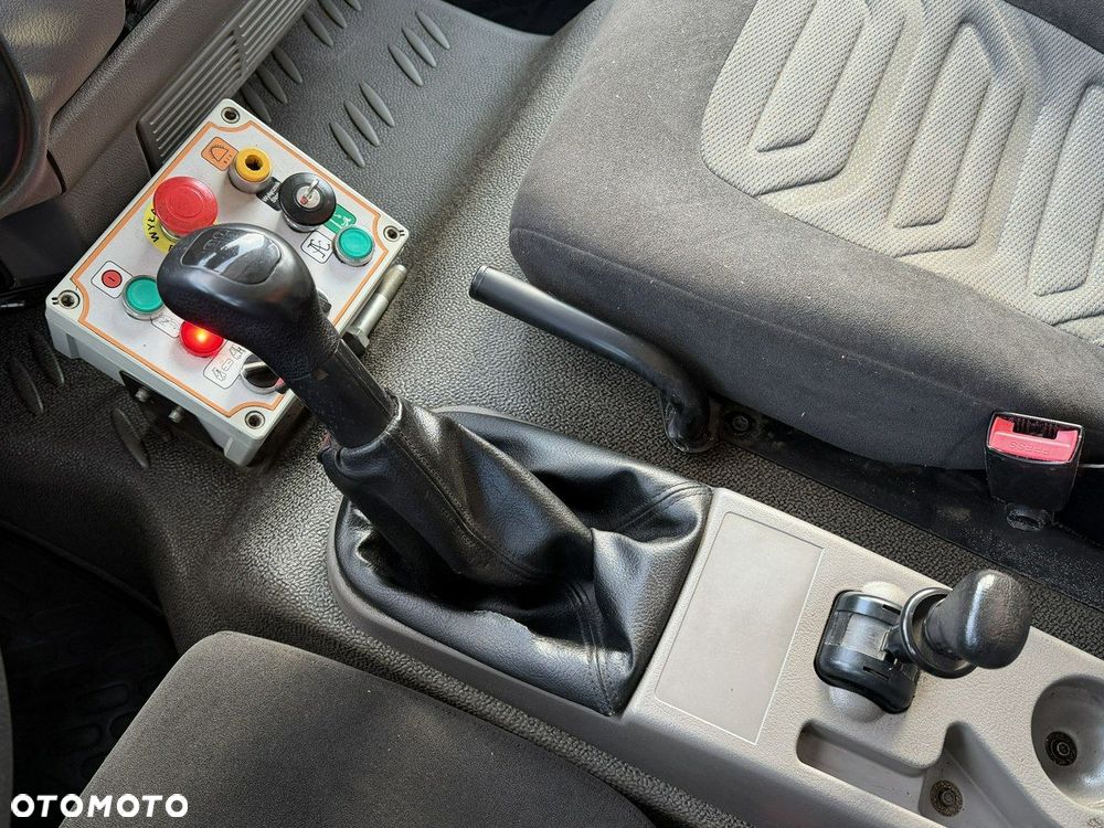 DAF LF 55.300 Śmieciarka Komunal Partner KP 16V Mały Przebieg - 34