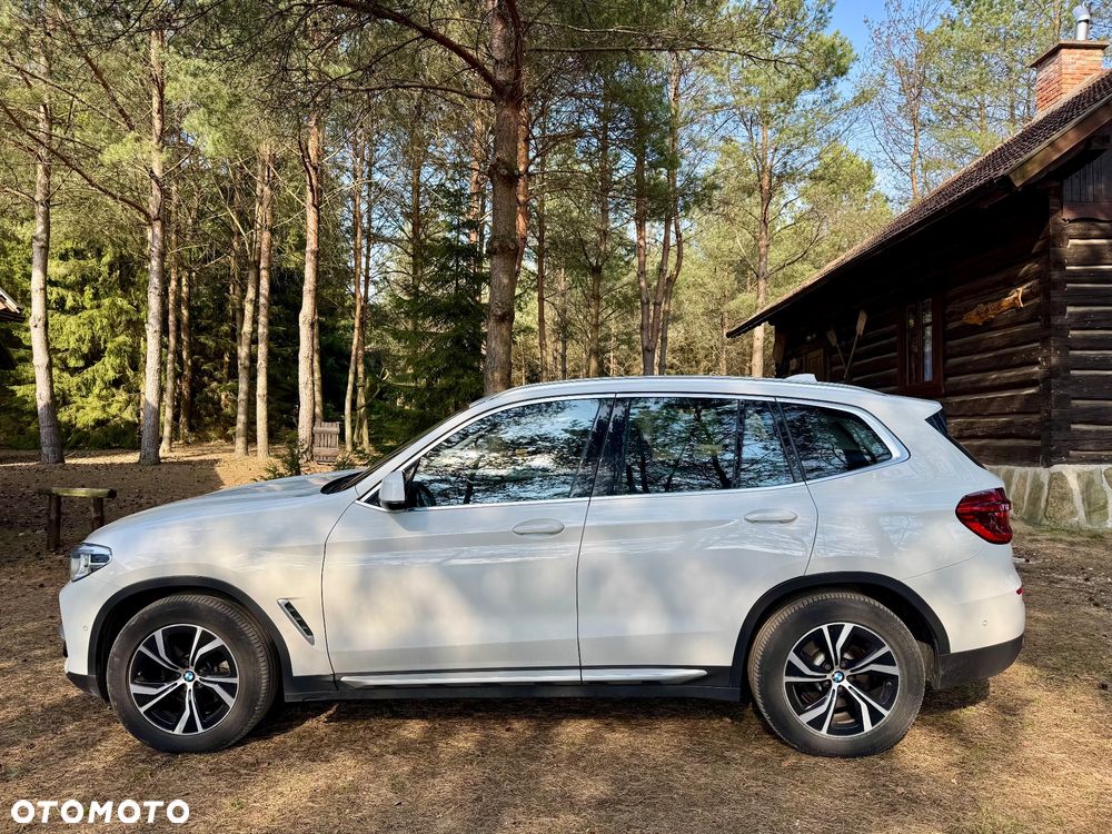 BMW X3 xDrive20d xLine - 17