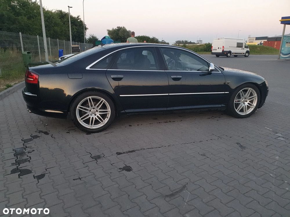 Audi A8 - 34