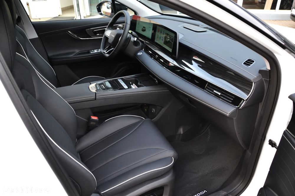 Omoda 5 1.5 T-GDI Hybrid Premium DHT - 17