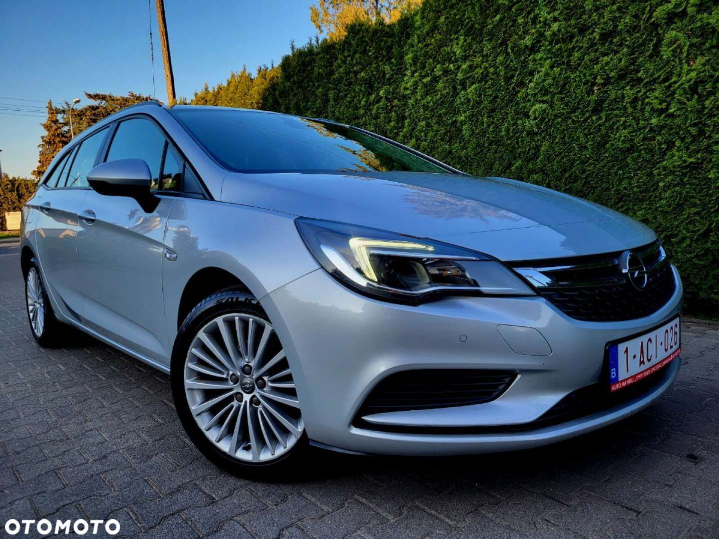 Opel Astra - 1