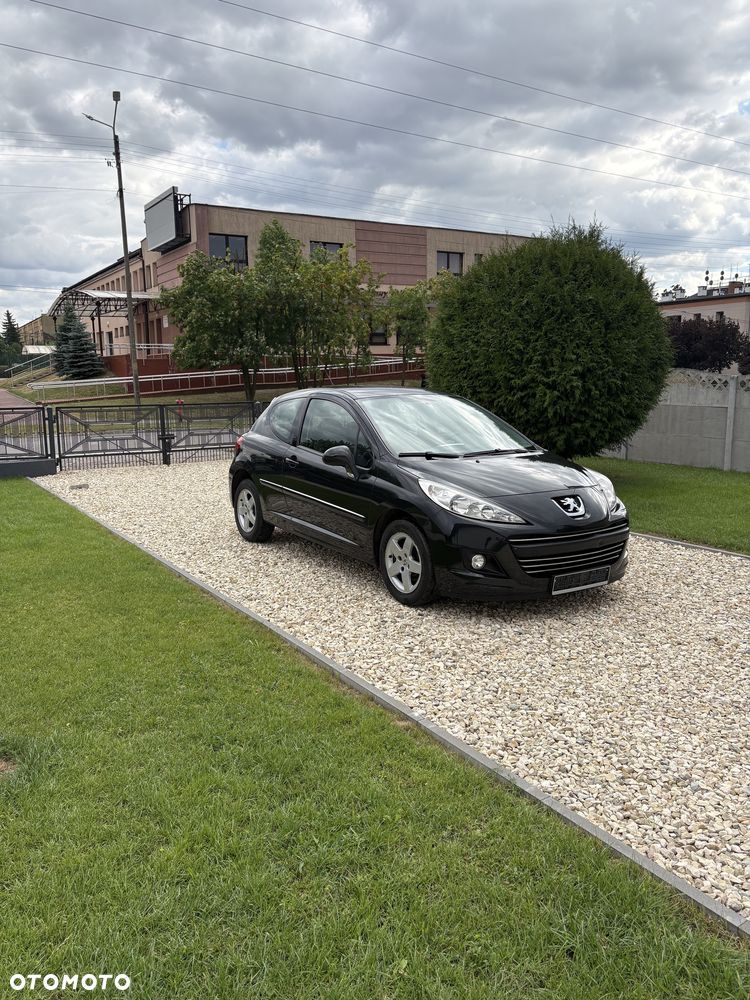 Peugeot 207 - 2