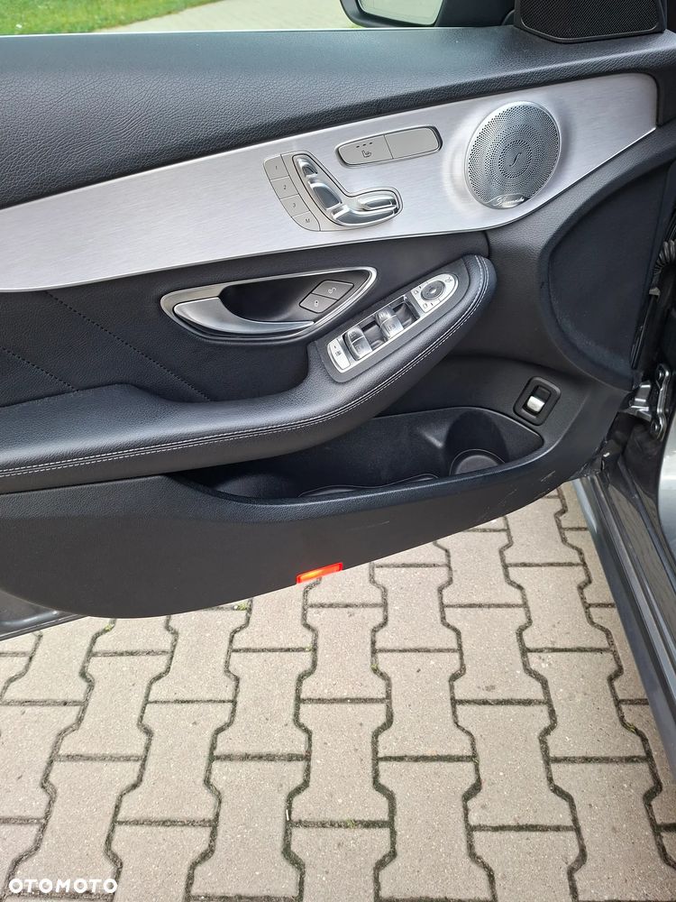 Mercedes-Benz Klasa C 200 4MATIC 9G-TRONIC - 10