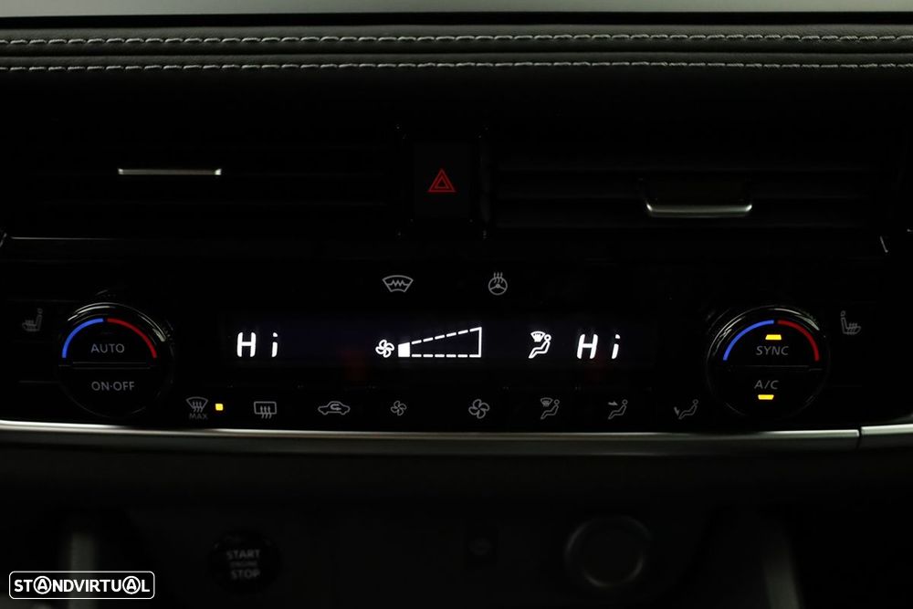 Nissan Qashqai 1.3 DIG-T N-Connecta LED Xtronic - 10