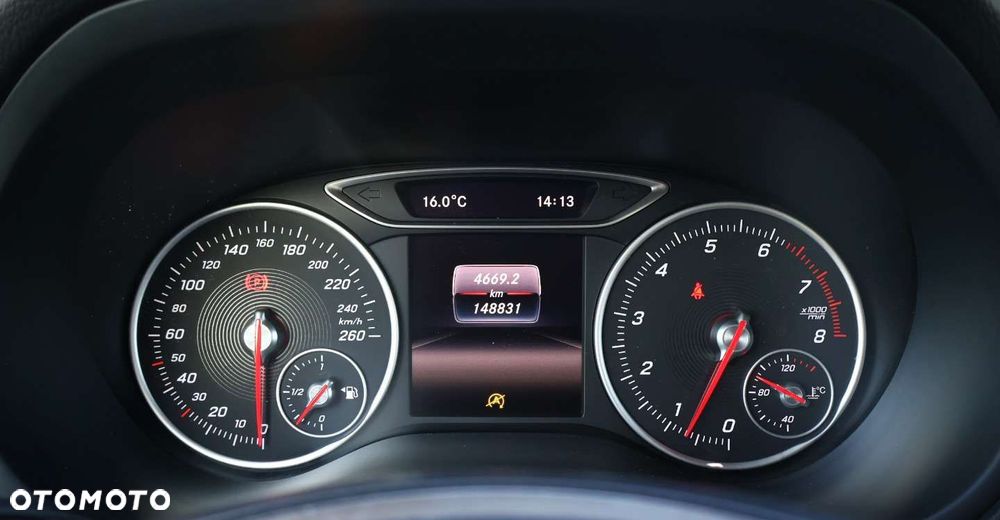 Mercedes-Benz Klasa B - 21