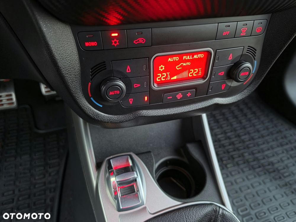 Alfa Romeo Mito 1.4 TB MultiAir Distinctive - 29