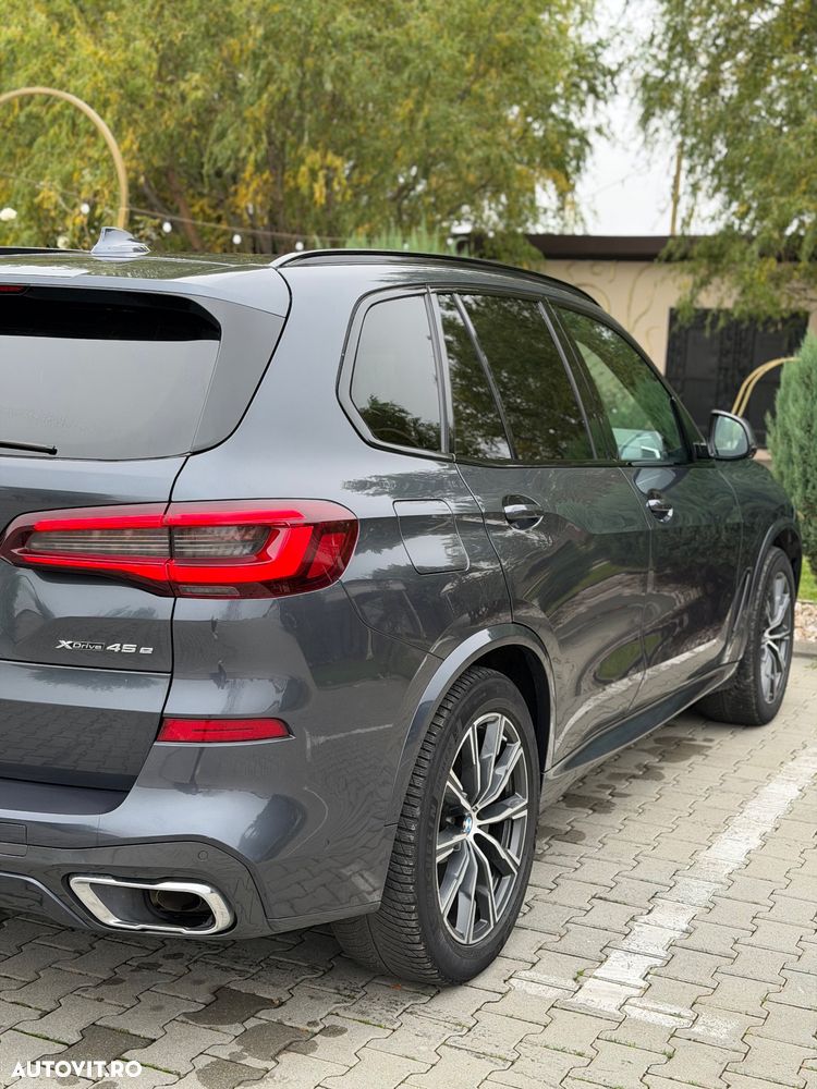 BMW X5 xDrive45e - 18