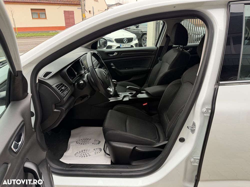Renault Megane 1.5 dCi Eco2 Authentique - 8