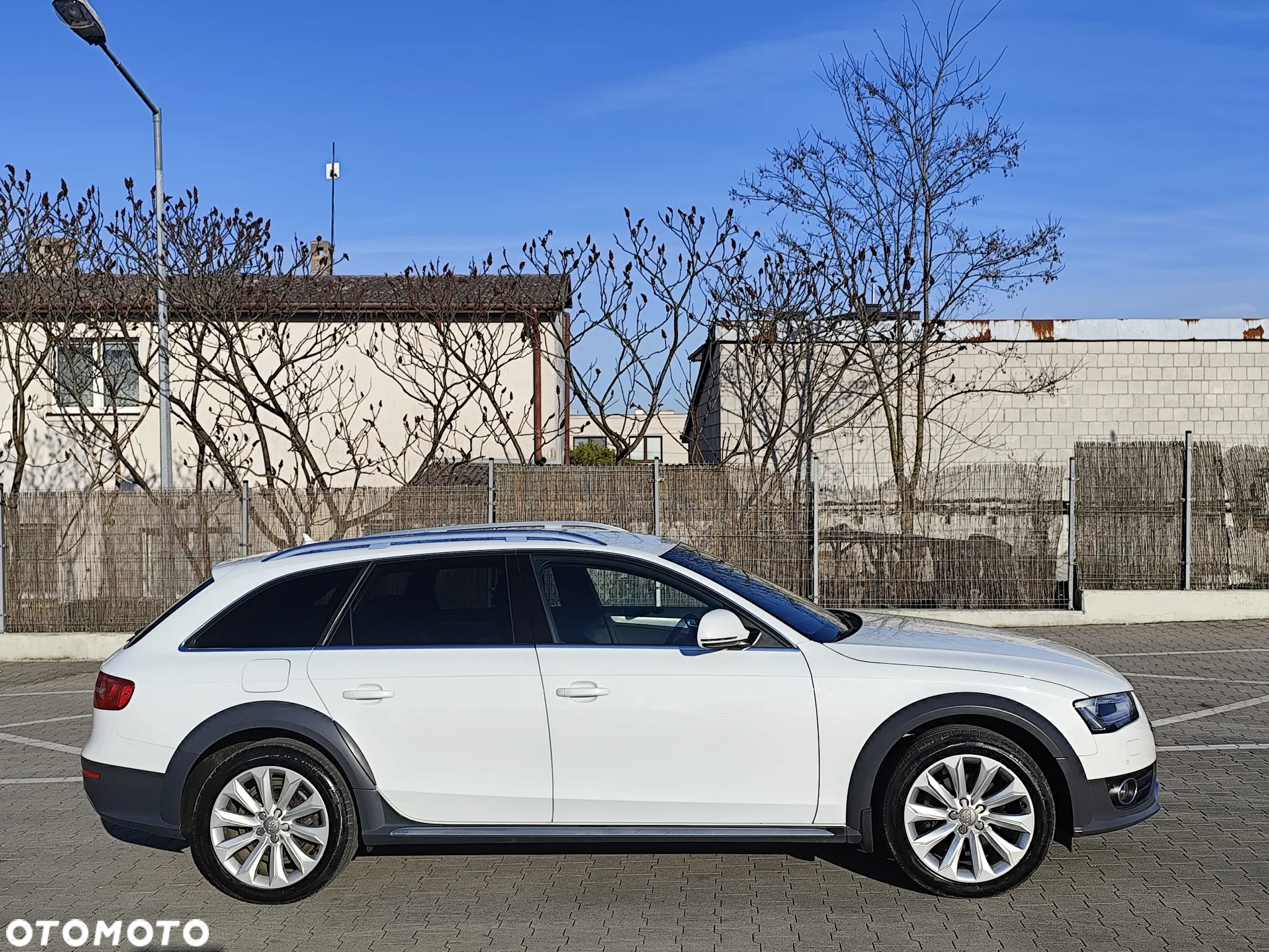 Audi A4 Allroad 2.0 TDI Quattro S tronic - 25