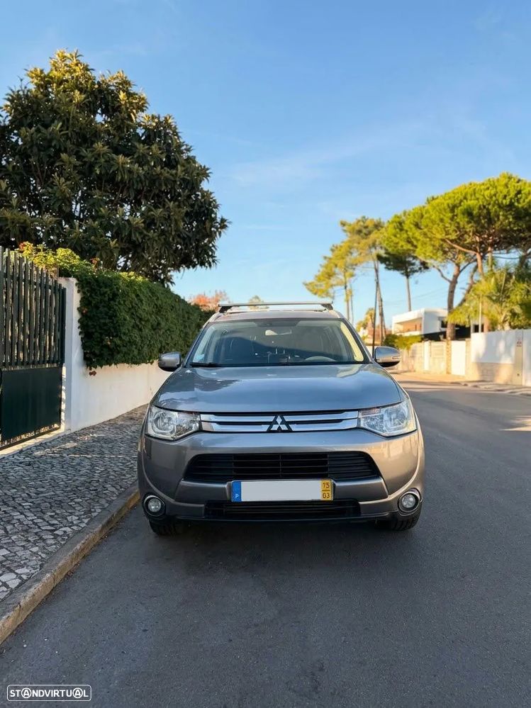Mitsubishi Outlander 2.2 DI-D Intense+ - 8