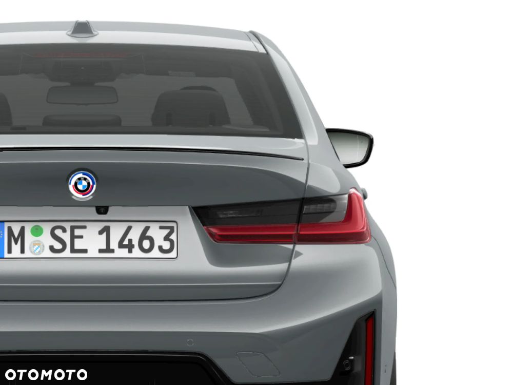 BMW Seria 3 320i xDrive M Sport - 34