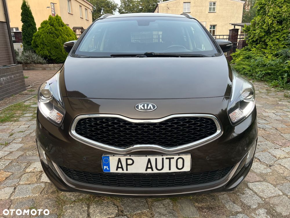 Kia Carens 1.6 GDI L 7os - 9