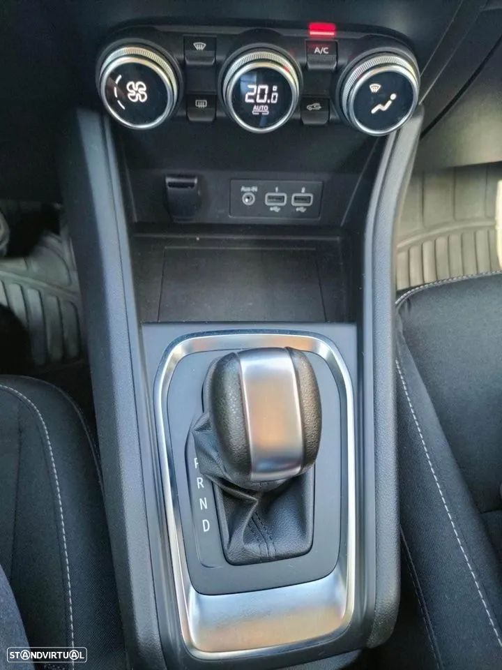 Renault Captur - 4