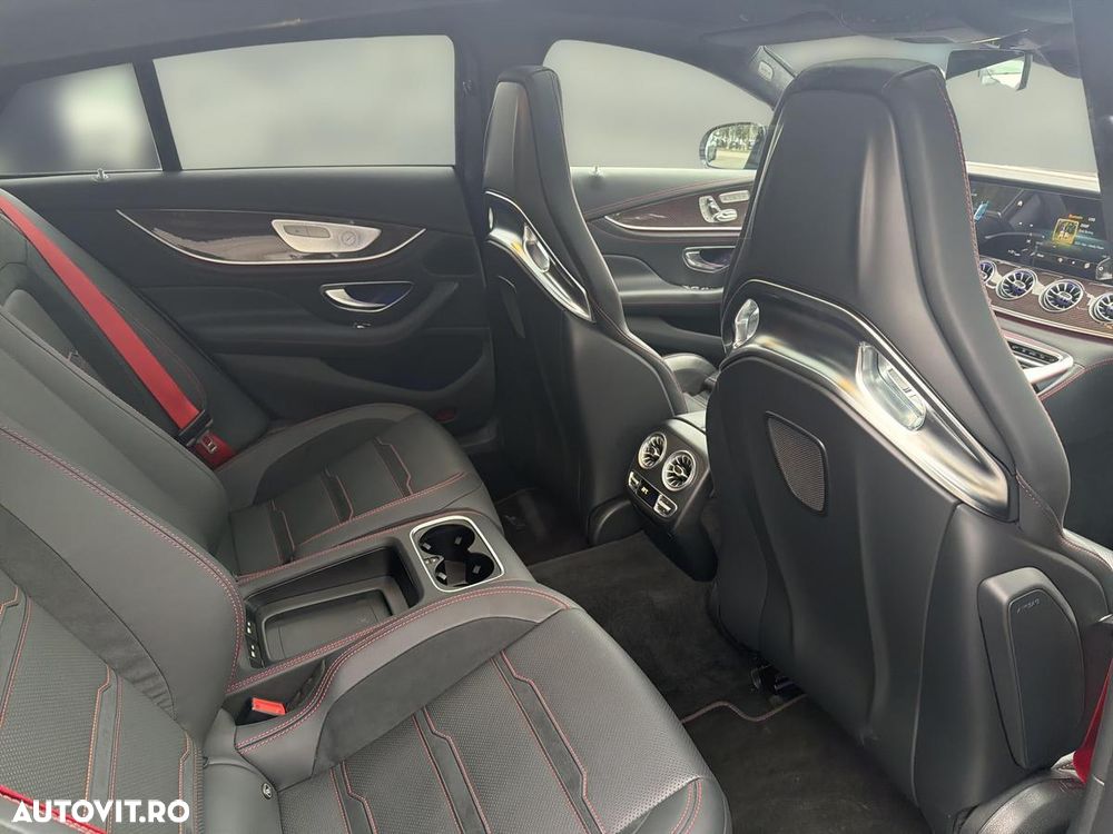 Mercedes-Benz AMG GT - 14