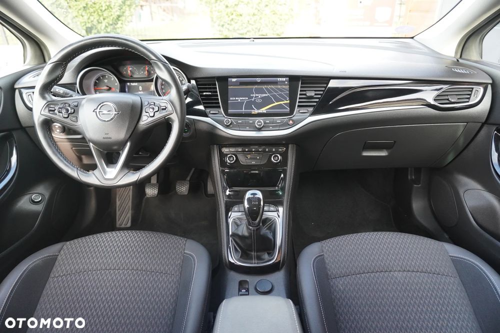 Opel Astra 1.4 Turbo Innovation - 8