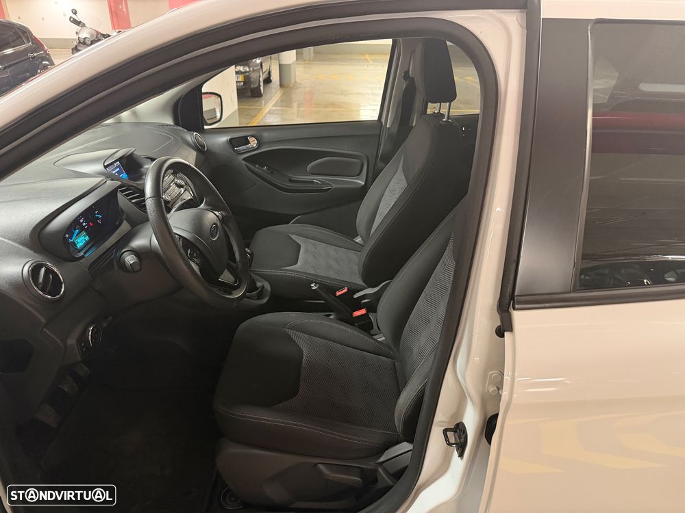 Ford KA+ 1.2 Ti-VCT White & Black Edition - 6