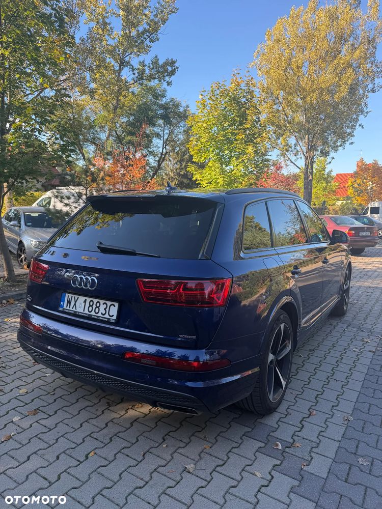 Audi Q7 - 8