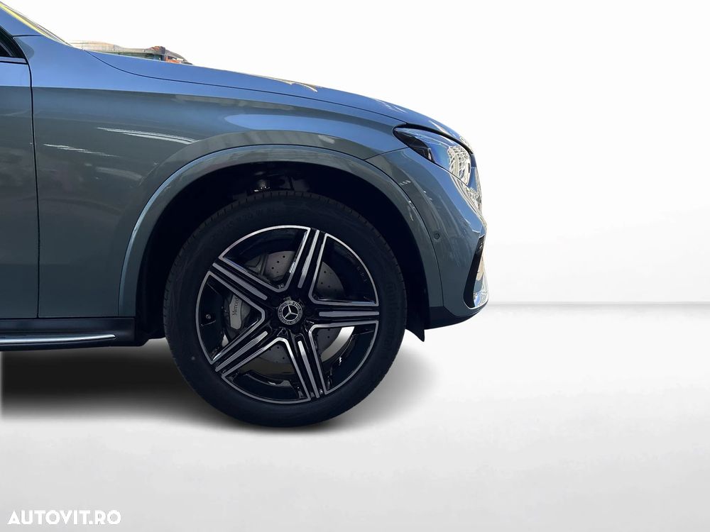 Mercedes-Benz GLC 300 e 4MATIC PHEV - 15