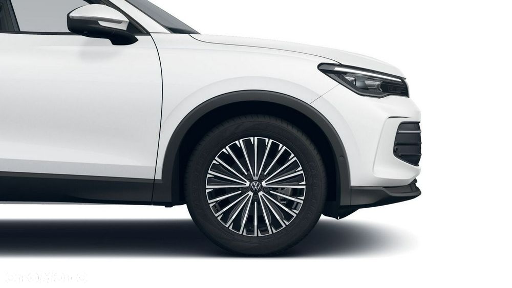 Volkswagen Tiguan - 8