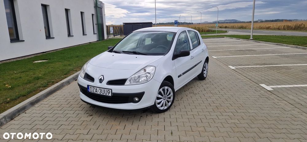 Renault Clio 1.2 16V 75 Dynamique - 1