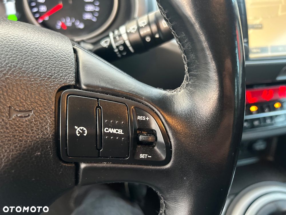 Kia Sportage 1.6 GDI Business Line 2WD - 8