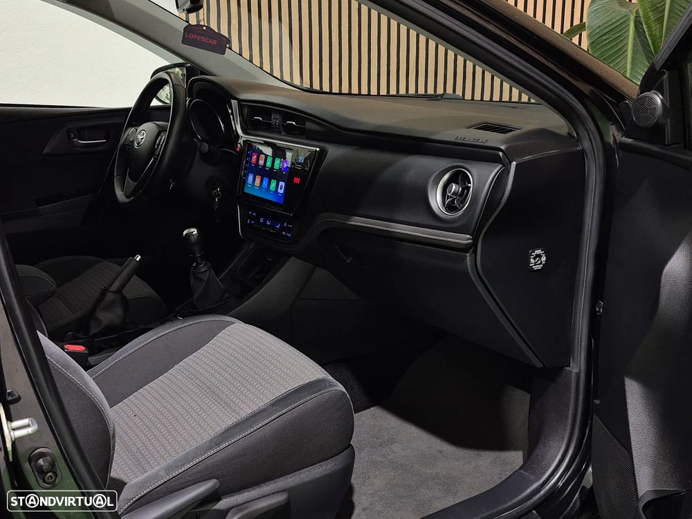 Toyota Auris Touring Sports 1.4 D-4D Comfort+Pack Sport - 33