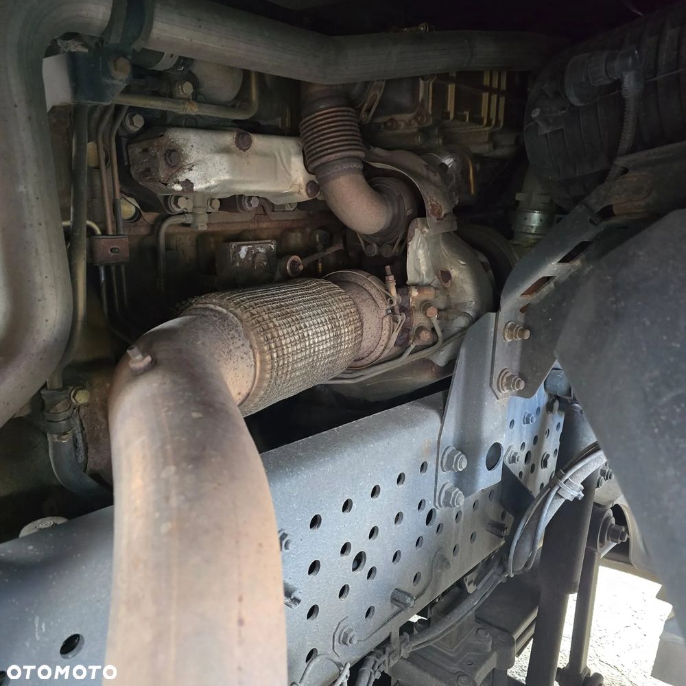 Mercedes-Benz Actros - 9