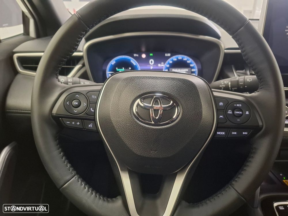Toyota Corolla Cross 1.8 Hybrid Luxury - 13