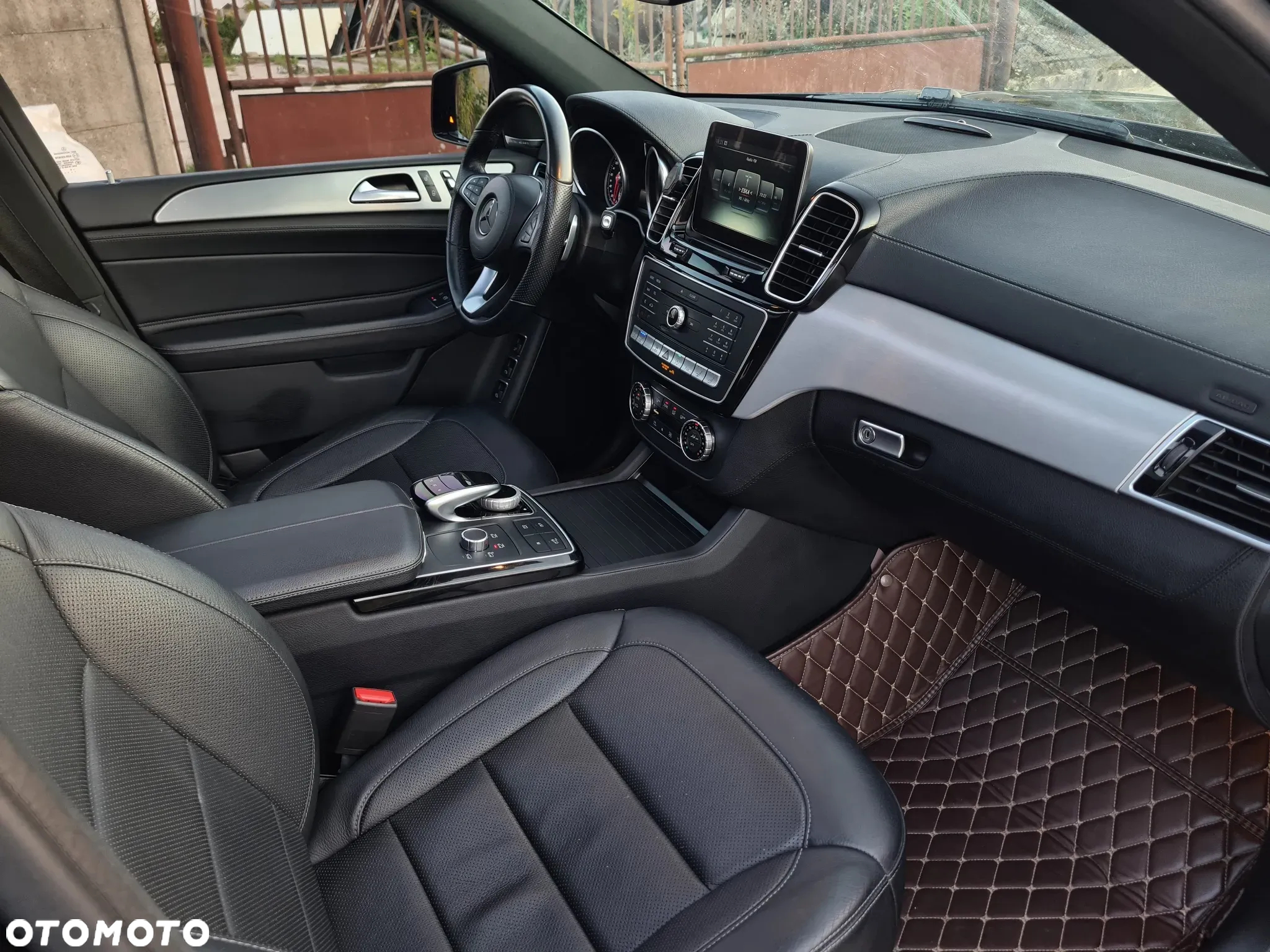 Mercedes-Benz GLS 400 4-Matic - 17