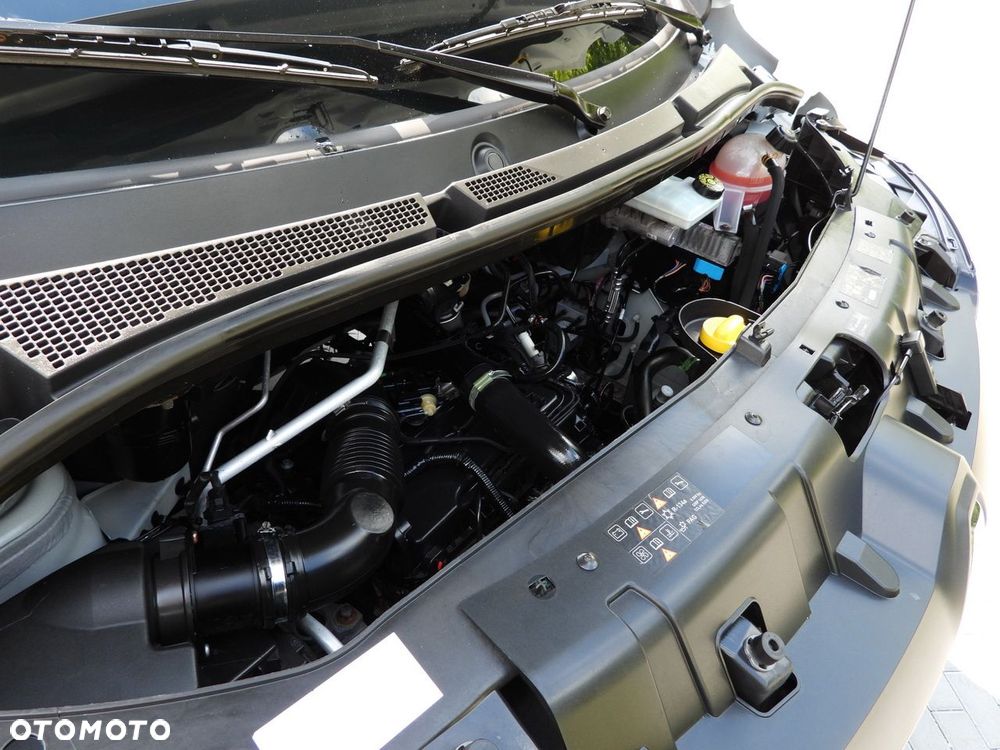 Renault MASTER PLANDEKA 8 PALET WEBASTO TEMPOMAT LEDY PNEUMATYKA KLIMATYZACJA  165KM - 26